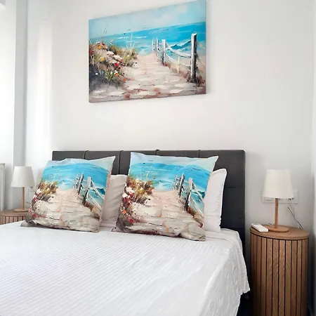 Sea Breeze V Appartamento *