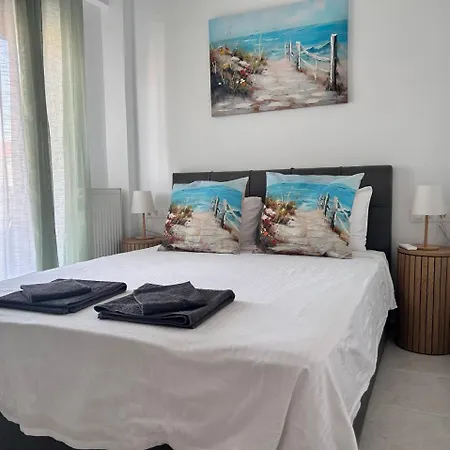 Sea Breeze V Peraía